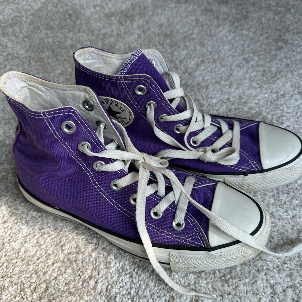 Converse High Tops Purple